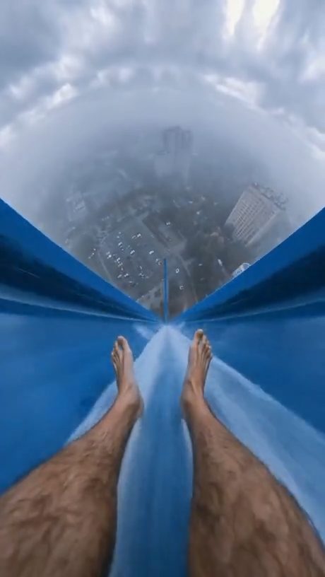 vid 4 1778784337 515 — video thumbnail