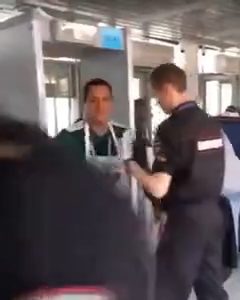 vid 4 1781217097 780 — video thumbnail
