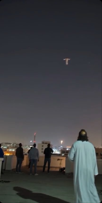 vid 2 1773092622 994 — video thumbnail