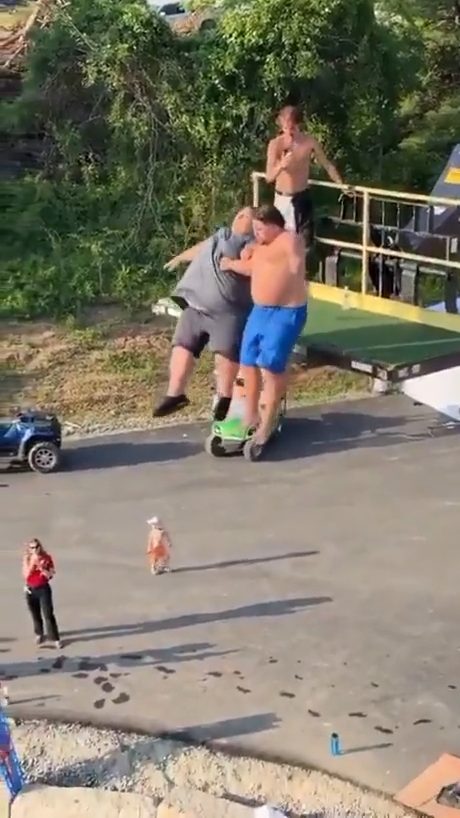vid 4 1783538248 285 — video thumbnail